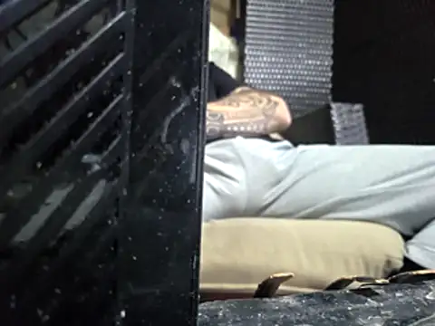 tommyboy181 online show from February 9, 3:27 pm