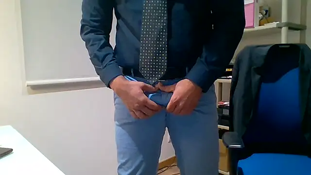 66MA69 online show from April 9, 6:00 am