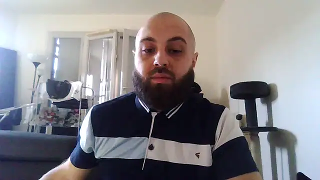 Snapshot of Zer_oki chatting on February 5, 12:38 pm Zer oki online show from February 5, 12:38 pm