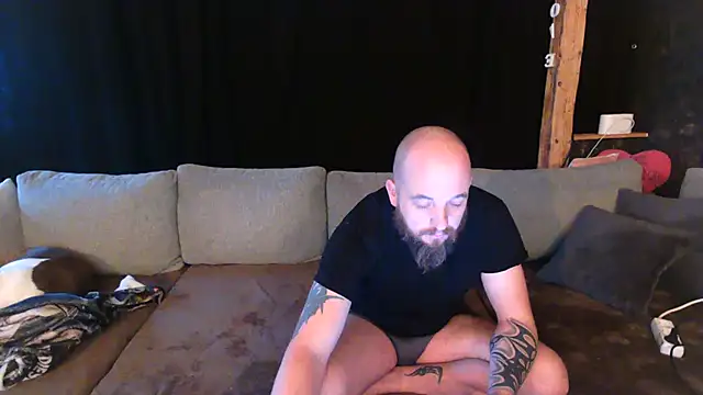 Chester 2006 online show from February 6, 7:56 am