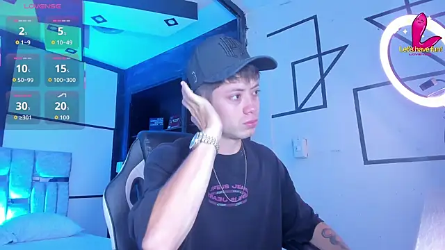 marcuscollins1  online show from December 5, 2:57 pm