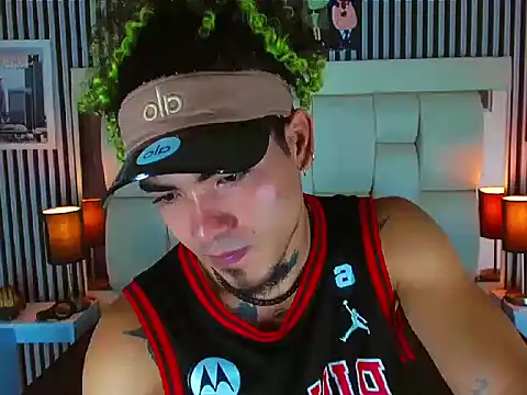 LihanJor 23 online show from November 11, 1:05 pm