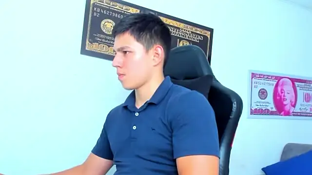 JamesCr  online show from March 6, 9:53 pm