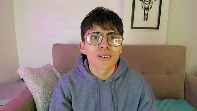 PepperTwink online show from March 4, 12:55 pm