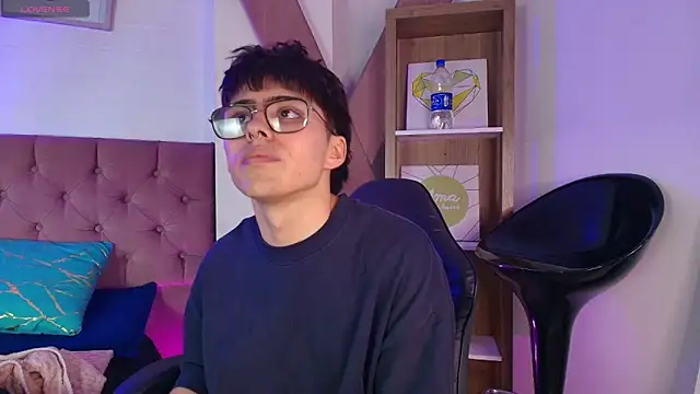 PepperTwink online show from October 2, 5:28 pm