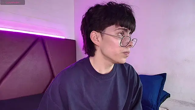 PepperTwink online show from September 22, 12:48 pm