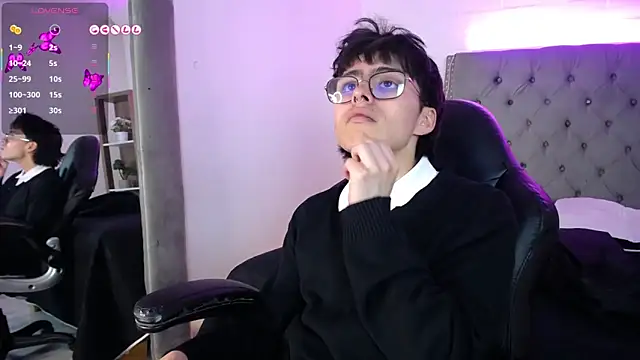 PepperTwink online show from September 9, 4:28 pm