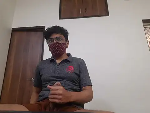 kk77102 online show from February 25, 9:53 am