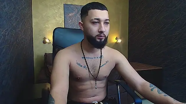 Snapshot of JaceZachary chatting on February 20, 10:16 am JaceZachary online show from February 20, 10:16 am