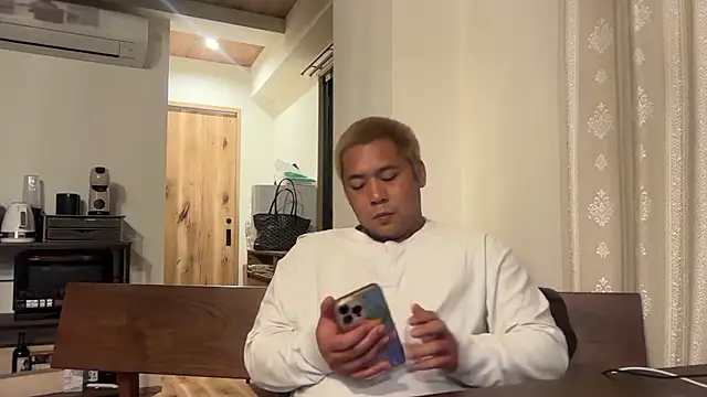 kouitichan online show from May 24, 3:51 pm