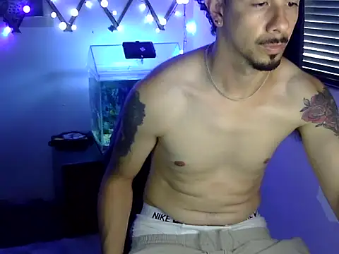 venusfranco 94 online show from April 11, 9:29 pm