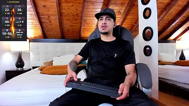 Sebastian Berne online show from October 25, 7:37 pm