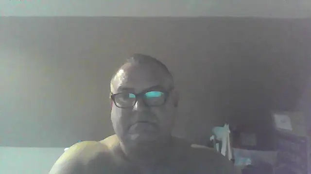 mkestr69 online show from January 9, 10:15 pm