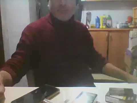 Snapshot of murat7888 chatting on February 7, 10:50 am murat7888 online show from February 7, 10:50 am