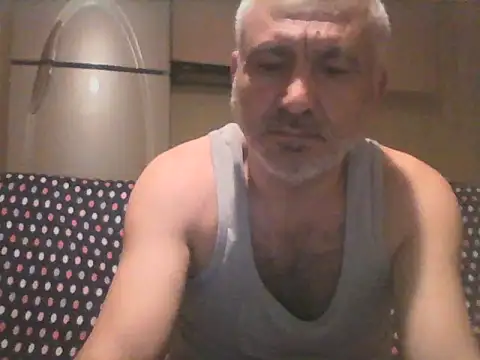 Snapshot of murat7888 chatting on February 27, 5:04 pm murat7888 online show from February 27, 5:04 pm