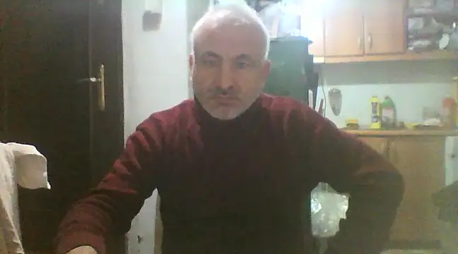 Snapshot of murat7888 chatting on February 25, 6:03 am murat7888 online show from February 25, 6:03 am