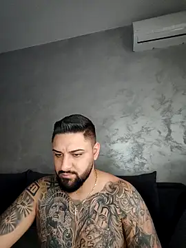 Bakws online show from February 3, 2:11 pm