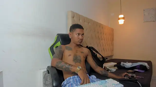 blackdirty420 online show from November 7, 8:01 pm