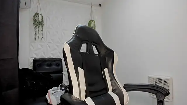 blackdirty420 online show from January 7, 7:52 pm