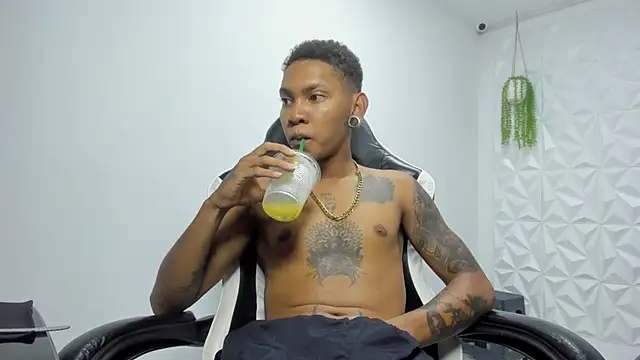 blackdirty420 online show from February 6, 2:03 pm