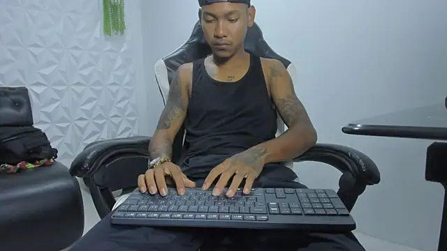 blackdirty420 online show from December 21, 7:55 pm