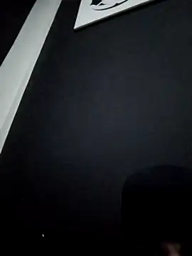 Adem usr online show from February 7, 8:31 pm