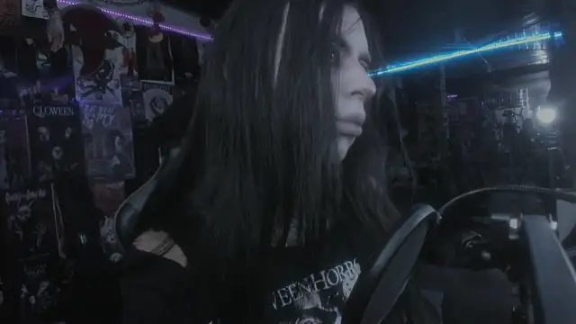 Snapshot of rotten_dreams chatting on March 21, 10:28 pm rotten dreams online show from March 21, 10:28 pm