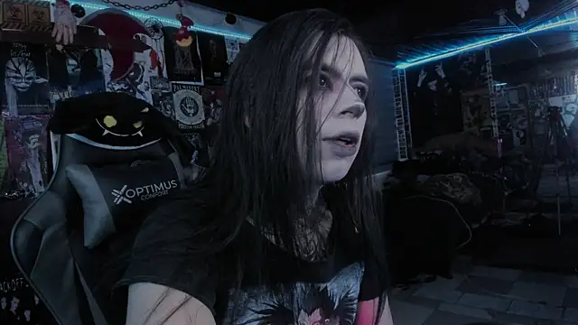 Snapshot of rotten_dreams chatting on September 14, 10:01 pm rotten dreams online show from September 14, 10:01 pm