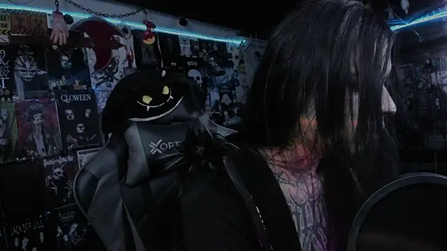 Snapshot of rotten_dreams chatting on October 7, 10:58 pm rotten dreams online show from October 7, 10:58 pm