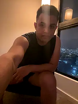 Snapshot of ErickDousson chatting on October 6, 2:27 am ErickDousson online show from October 6, 2:27 am