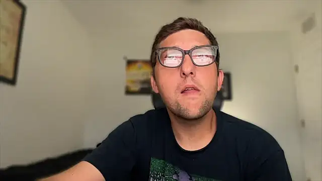 Milflover96 online show from October 27, 12:40 pm