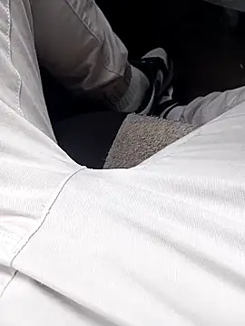 Snapshot of gkal7877_ chatting on September 28, 10:57 am gkal7877 online show from September 28, 10:57 am