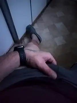 jarous32- online show from February 17, 5:58 am