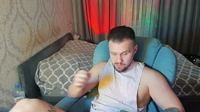 Vladik b online show from March 24, 6:45 pm