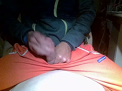 createur34 online show from March 20, 9:29 pm