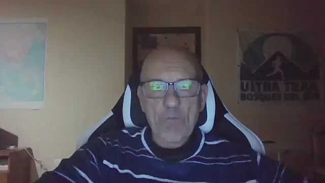 llopaco online show from November 30, 7:27 pm