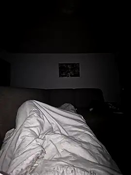 DerechteJunge online show from March 8, 8:24 pm