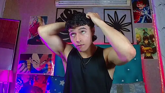 LiamAndrewzz online show from April 10, 6:20 am