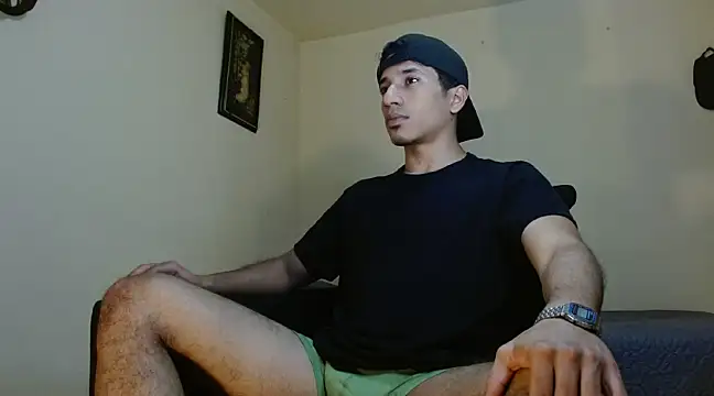 AngelHil online show from February 28, 2:42 am