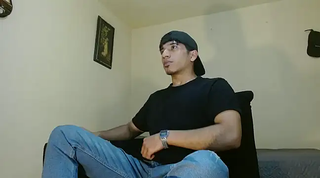 AngelHil online show from February 25, 2:47 am