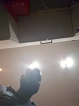 Mrnutella online show from November 3, 3:10 am