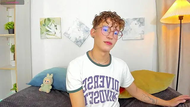 iiangel  online show from November 11, 3:11 am