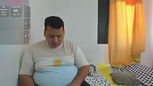 MICHAEL AND SHARON online show from March 29, 6:19 pm