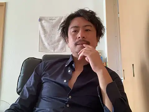 Snapshot of masato1115aa chatting on October 8, 12:48 am masato1115aa online show from October 8, 12:48 am