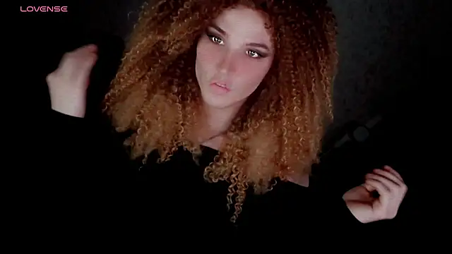 hellenspellman online show from November 30, 2:19 pm