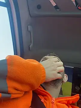 daniel21p online show from March 22, 8:08 am