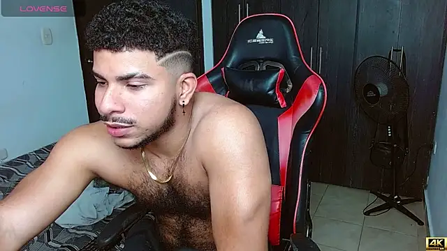 Javier Hot27 online show from March 20, 5:50 pm