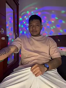 Saipuer31 online show from March 4, 6:48 pm