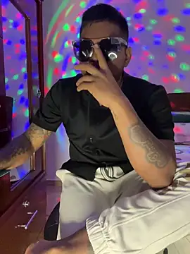 Saipuer31 online show from February 19, 6:15 pm