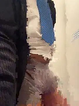 jojofloflo online show from March 2, 6:13 pm